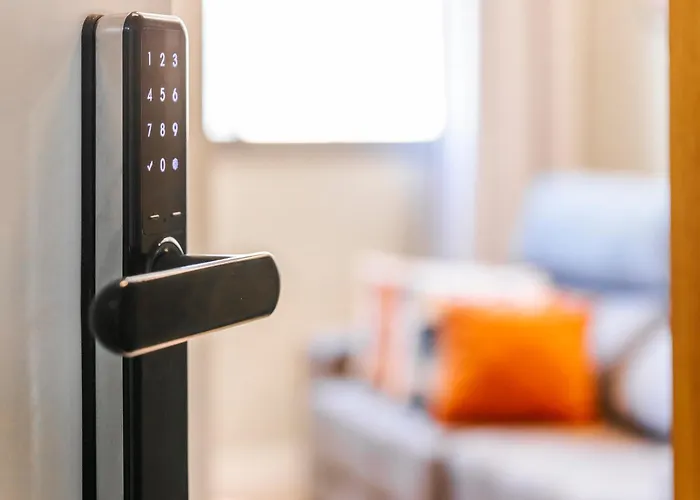 Apto Quarto E Sala Completo Prox Paulista Com Vaga De Garagem