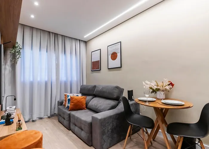 Apto Quarto E Sala Completo Prox Paulista Com Vaga De Garagem